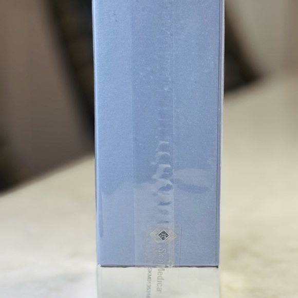 SkinMedica Skincare Product in Elegant Blue - Picture 3 of 5